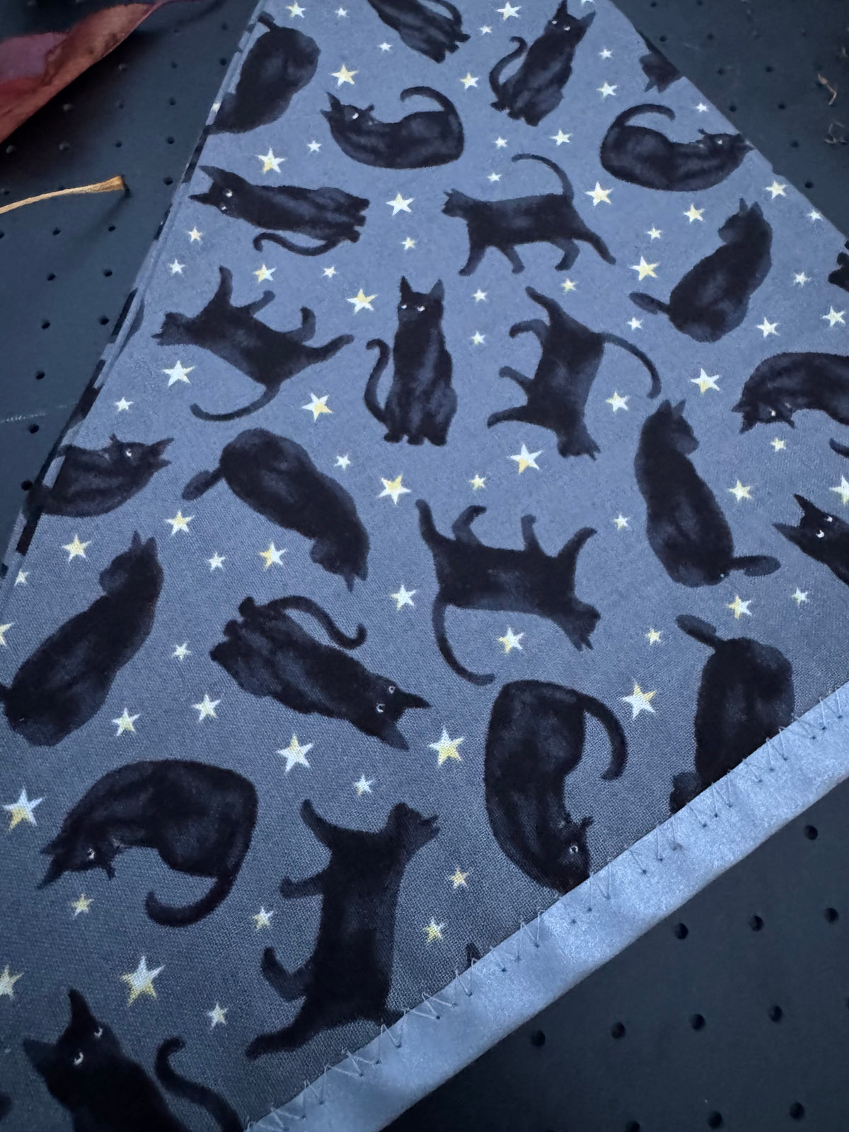 Black cats and stars L Reflective Bandana