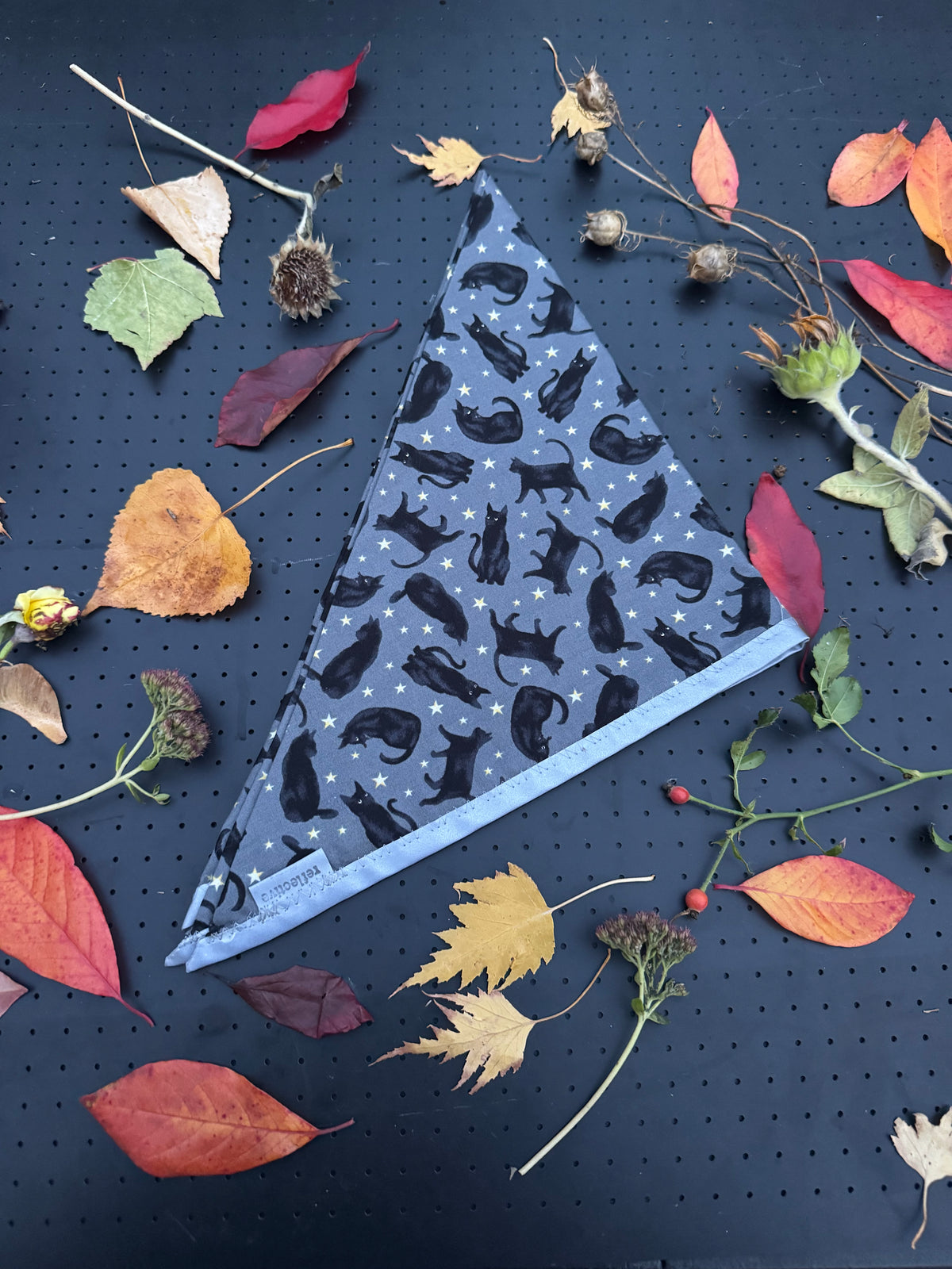 Black cats and stars L Reflective Bandana