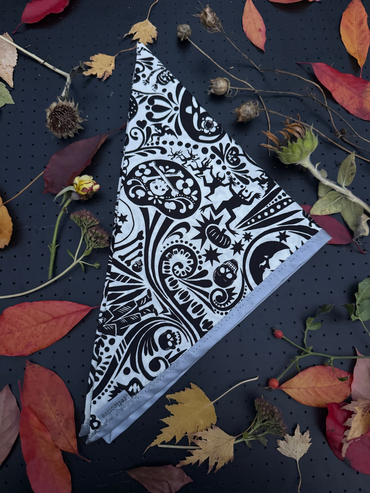 Black and white Halloweeny L Reflective Bandana