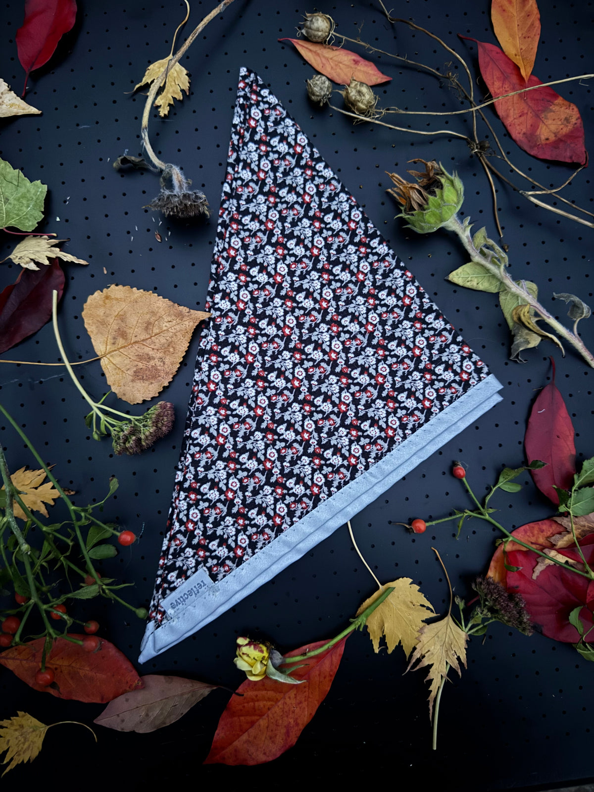 Black, white and red floral L Reflective Bandana