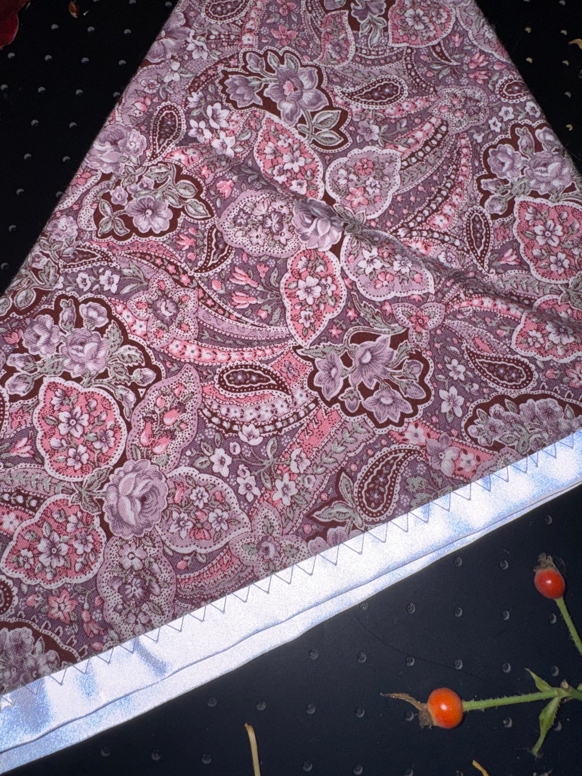 Pink paisley L Reflective Bandana